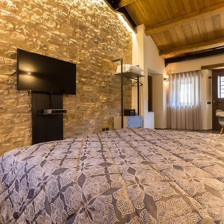 Borgotufi Albergo Diffuso Castel del Giudice Exterior foto