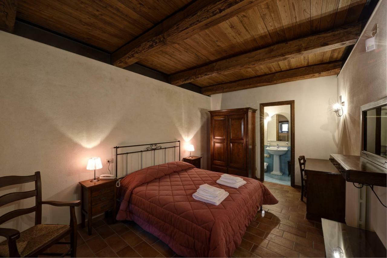 Borgotufi Albergo Diffuso Castel del Giudice Exterior foto
