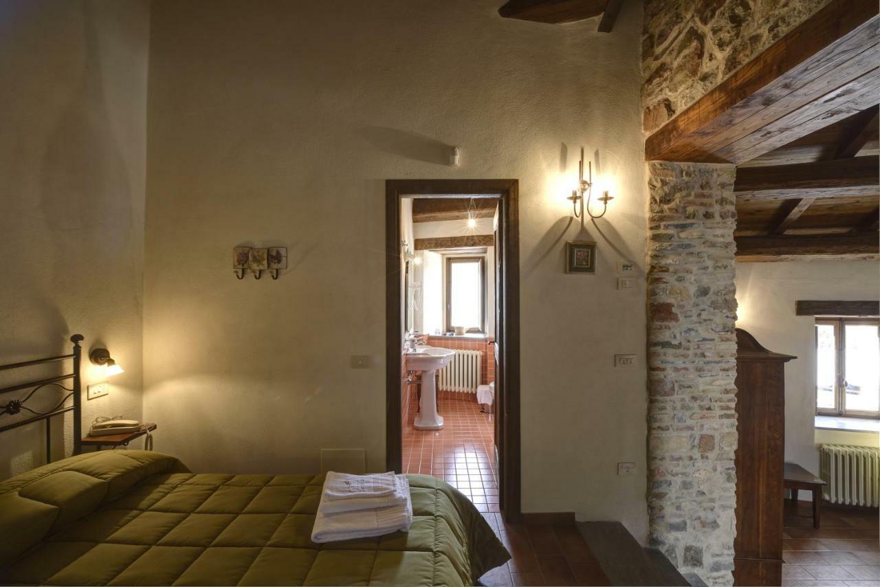Borgotufi Albergo Diffuso Castel del Giudice Exterior foto